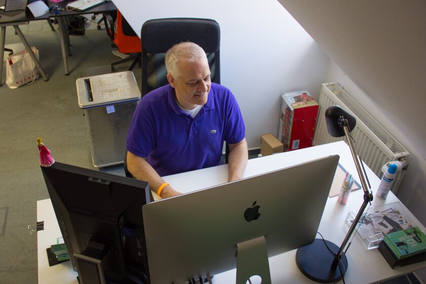 Digitale Leute - Stephan Schmidt - eventsofa - Stephans arbeitet heute mit einem iMac. Sein erster Computer war ein CPC.