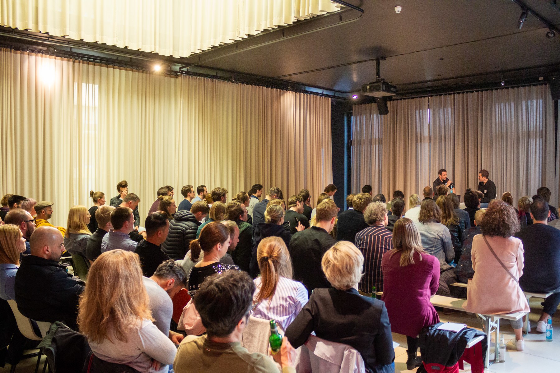 Das Digitale Leute Meetup in Hmaburg bei SInnerSchrader.